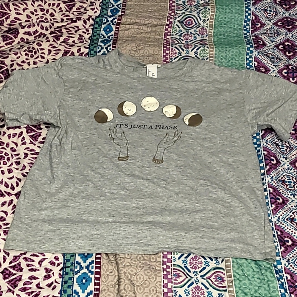 Forever 21 moon phase tee